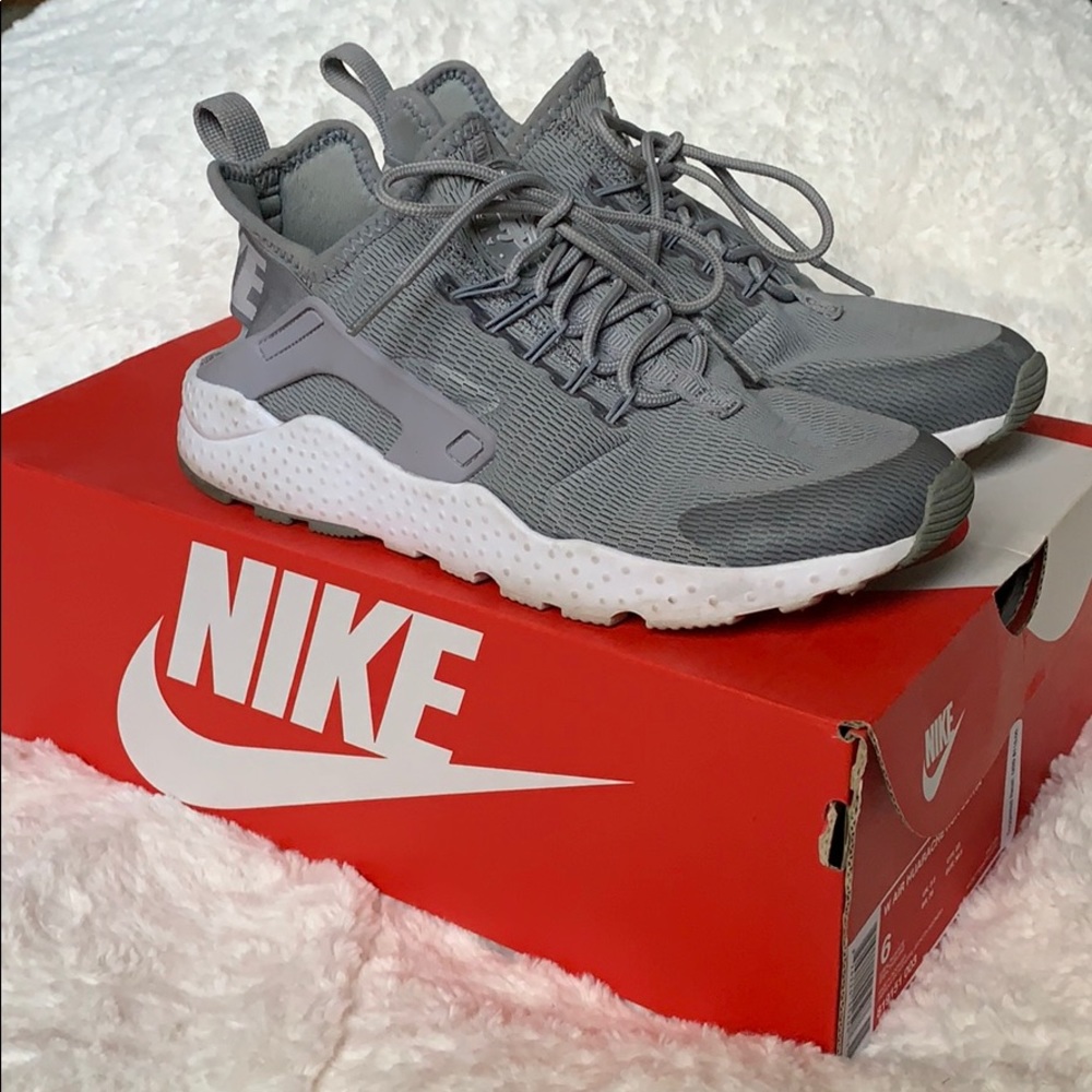 Nike air huarache run ultra